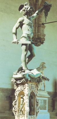 Perseo, di Benvenuto Cellini. 1545-1554, opera tenuta alla Loggia dei Lanzi a Firenze